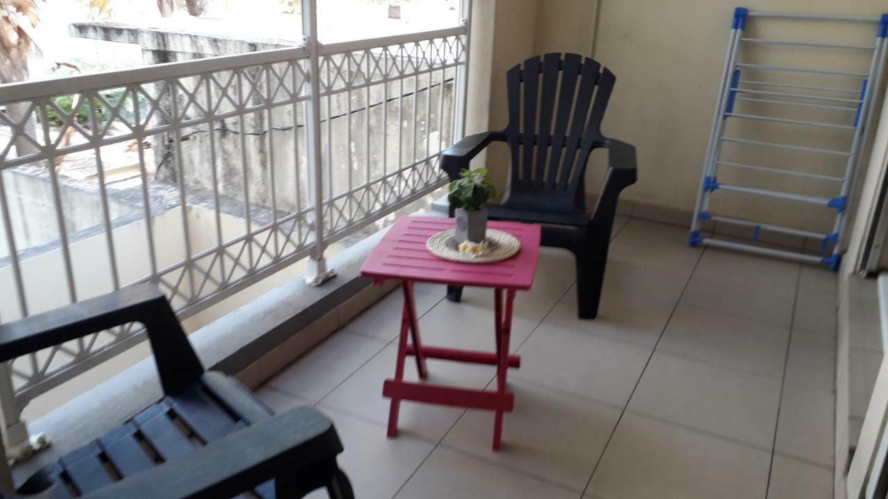 Au Petit Dodo Apartment แซ็ง-ปีแยร์ ภายนอก รูปภาพ